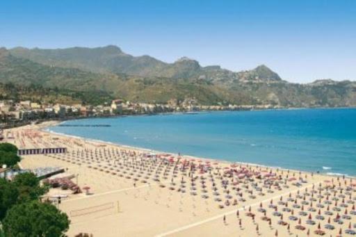 Casa Le Maioliche Διαμέρισμα Giardini Naxos Εξωτερικό φωτογραφία